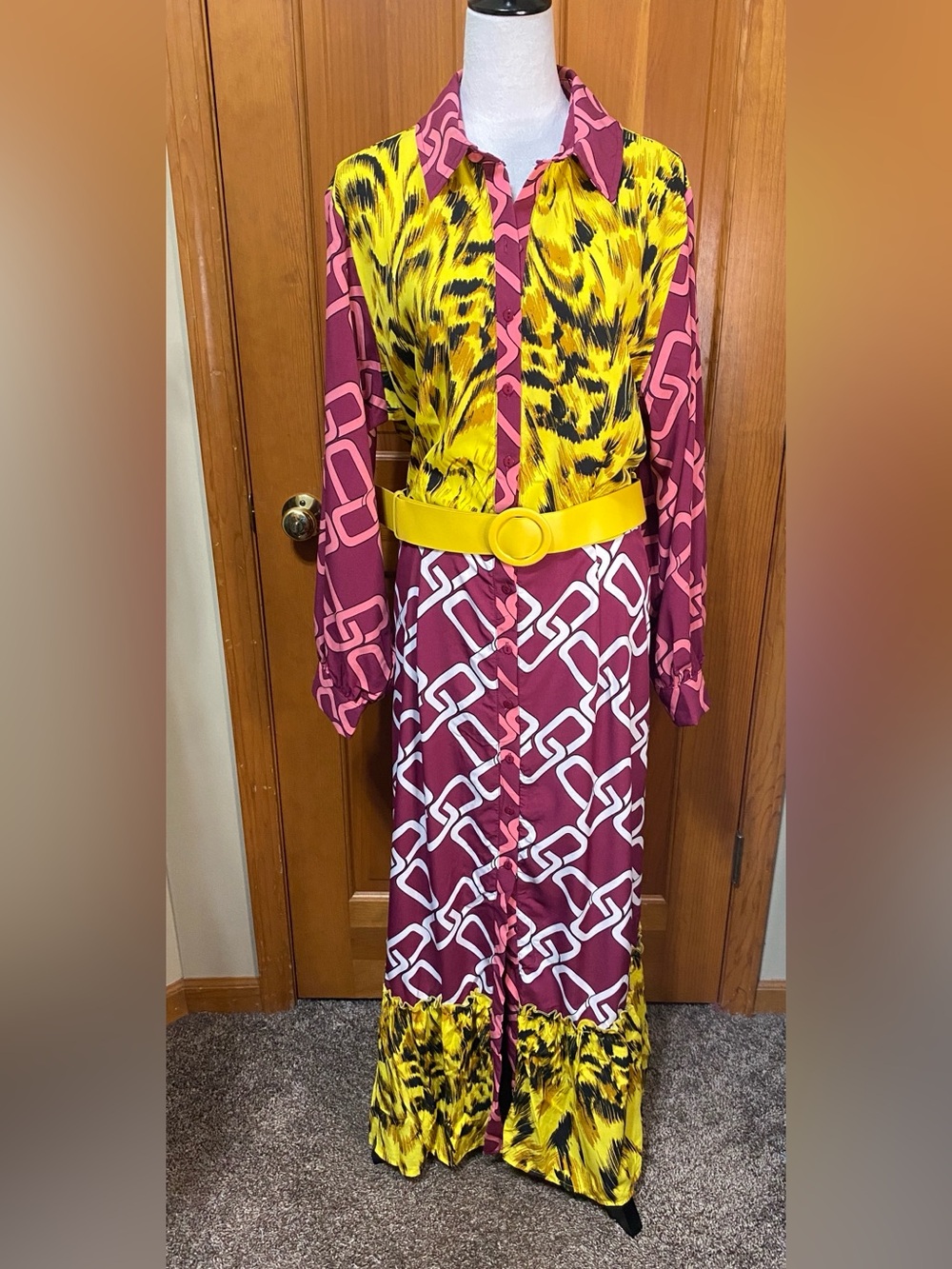 NWT Ashley Stewart Plus Size Vibrant Abstract Printed Shirt Dress with Belt - Picture 3 of 6